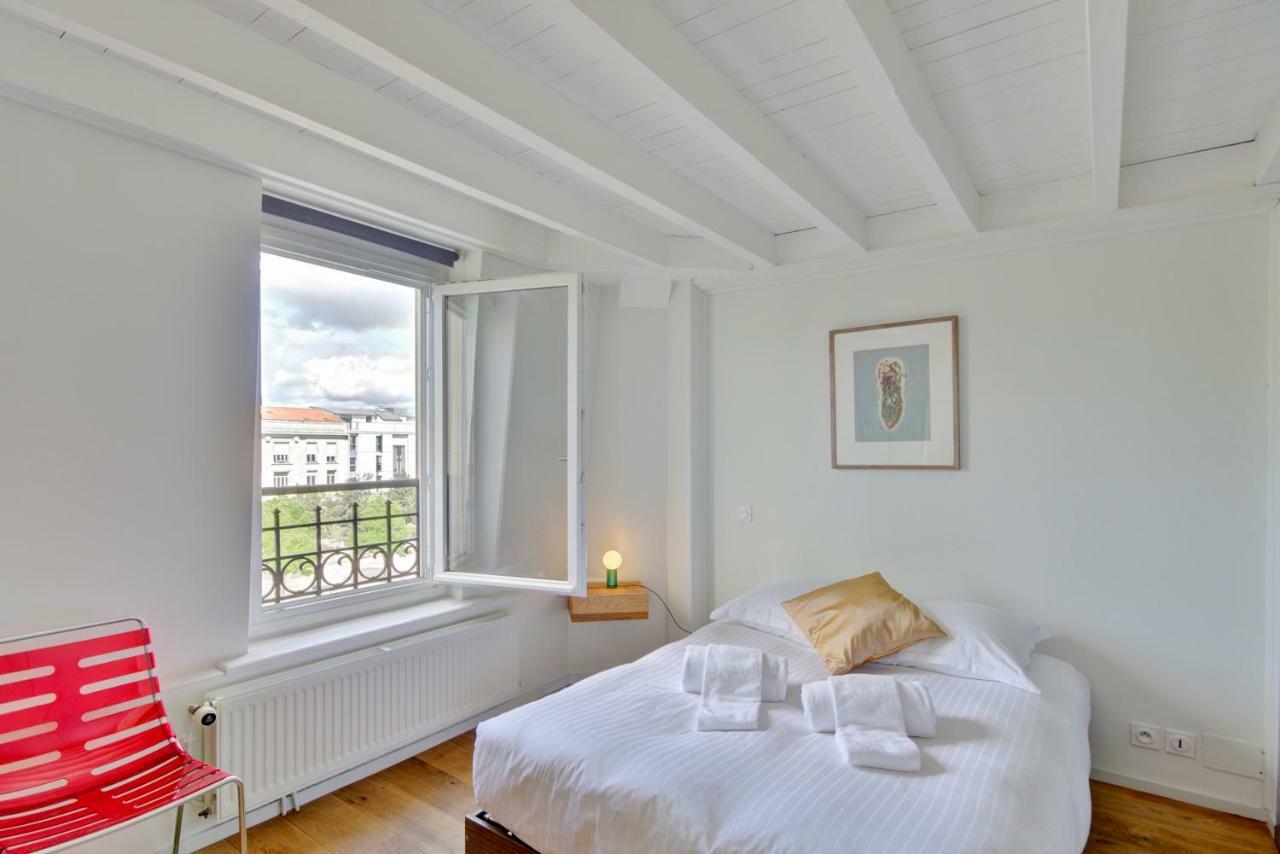 L'Etoile Apartment Bordeaux Bagian luar foto